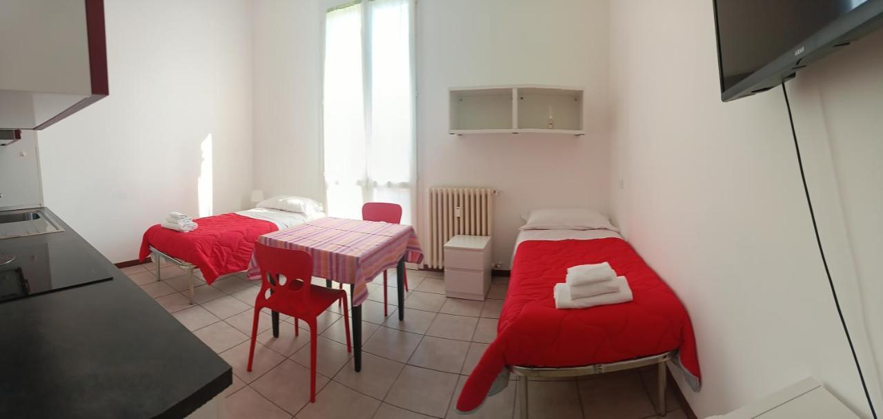 Lovati Apartman Pavia Kültér fotó